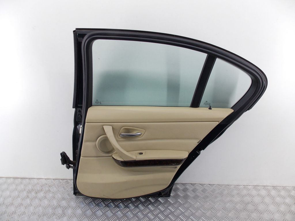 Дверь задняя правая BMW 3-Series (E90/E91/E92/E93) купить в России