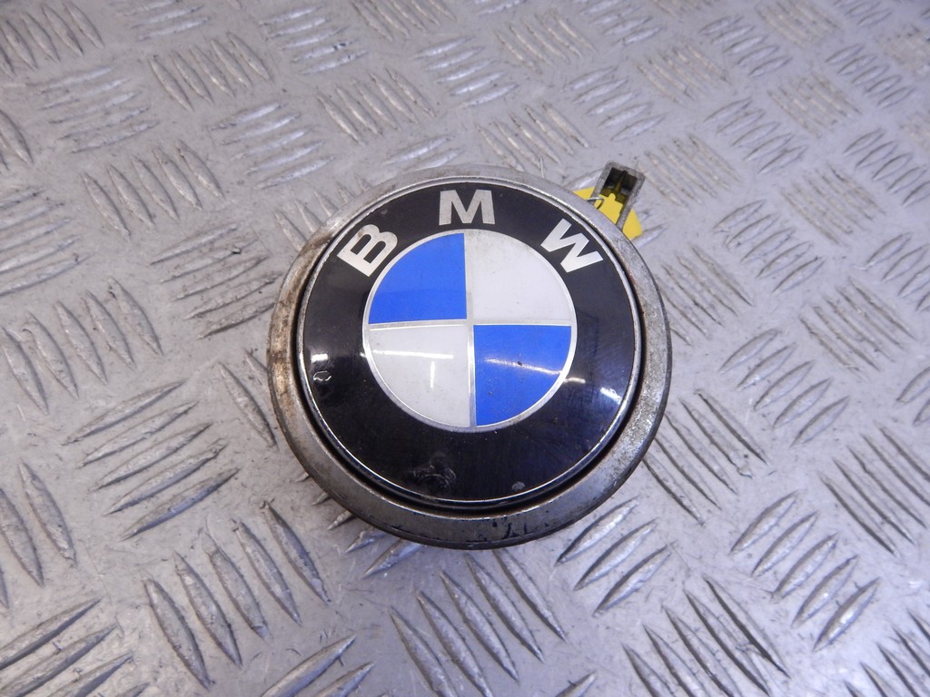Ручка крышки багажника BMW 1-Series (E81/E82/E87/E88) купить в России