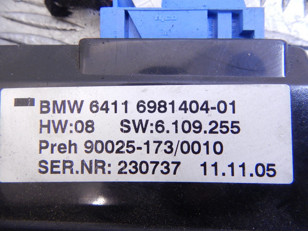 Переключатель отопителя (печки) BMW 7-Series (E65/E66) купить в Беларуси