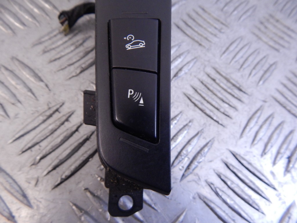Блок кнопок BMW X3 (F25) купить в России