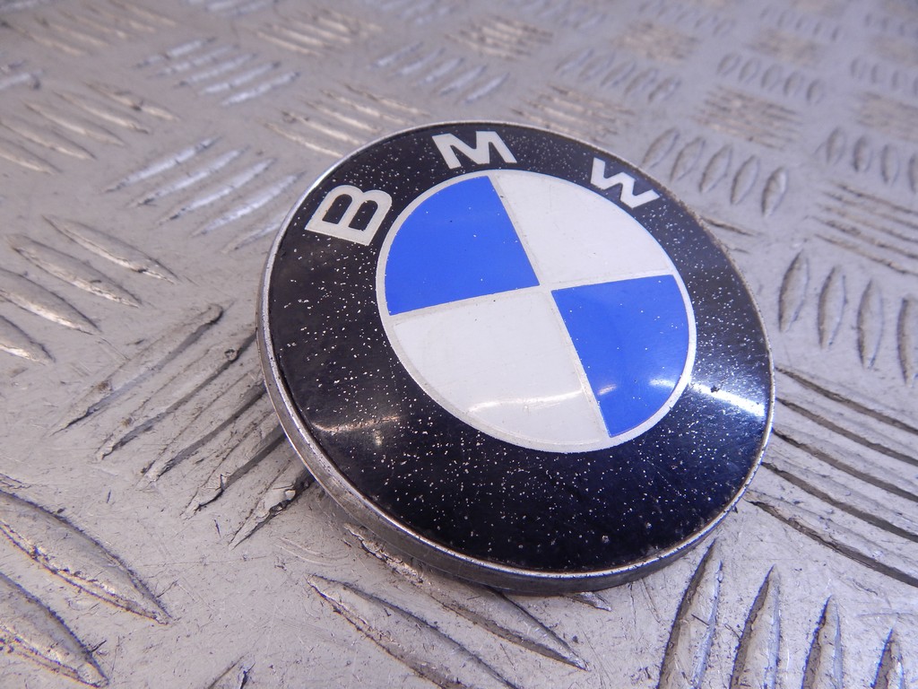 Эмблема (значок) BMW 5-Series (E60/E61) купить в России