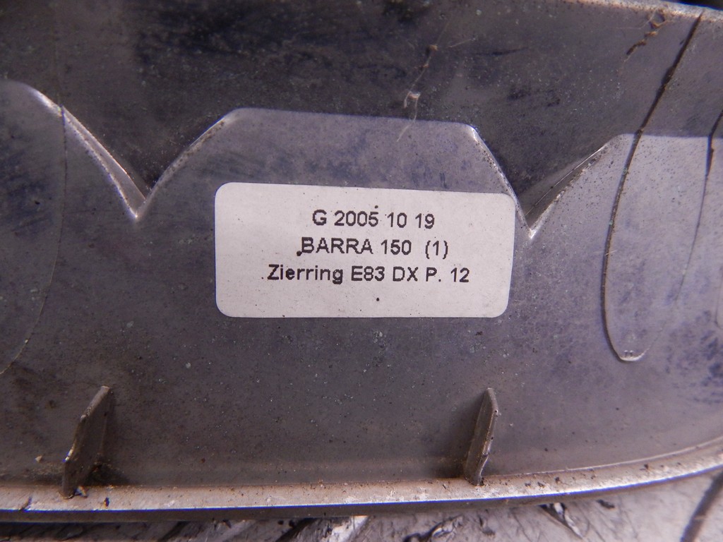 Решетка радиатора BMW X3 (E83) купить в Беларуси