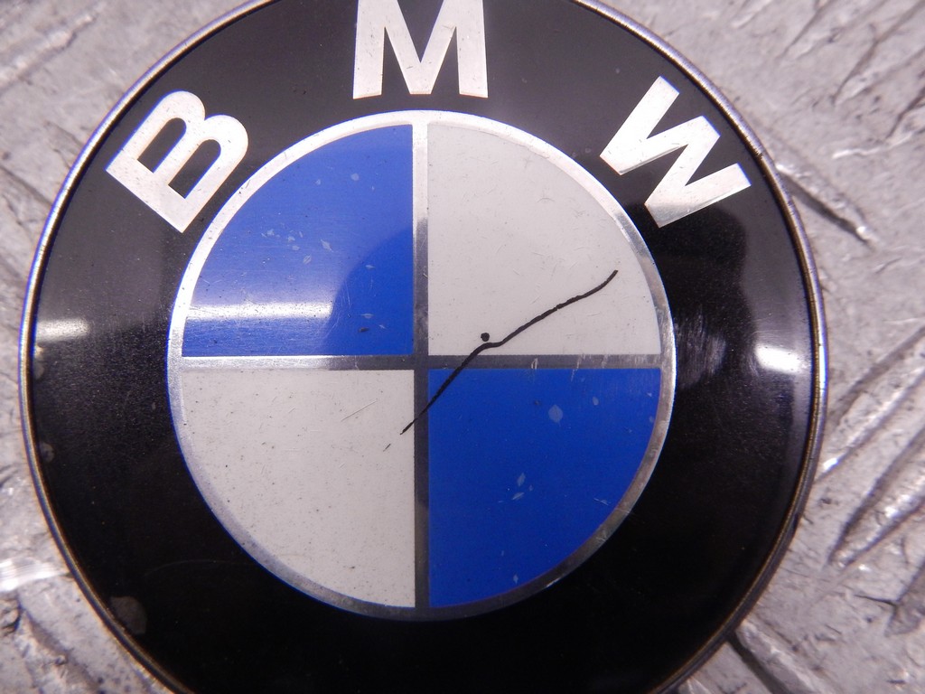 Эмблема (значок) BMW 5-Series (E39) купить в России