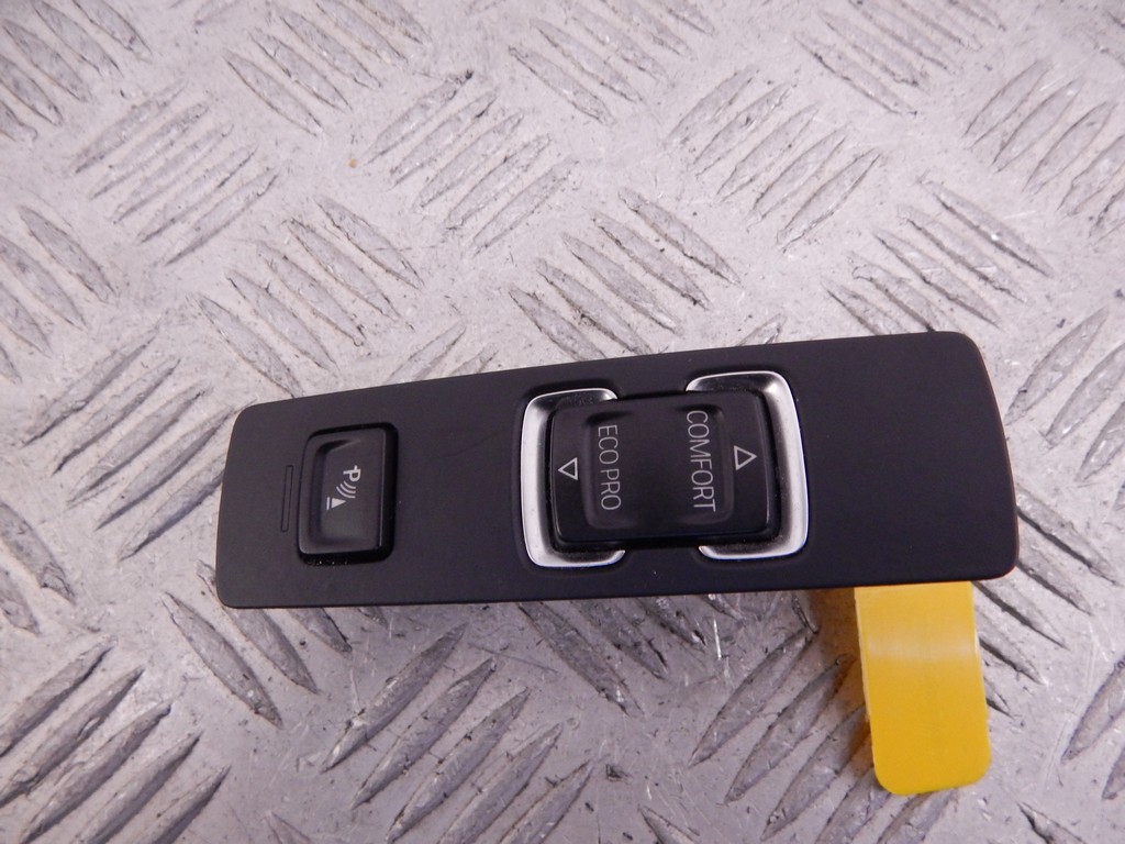 Кнопка парктроника BMW i3 (I01) купить в России