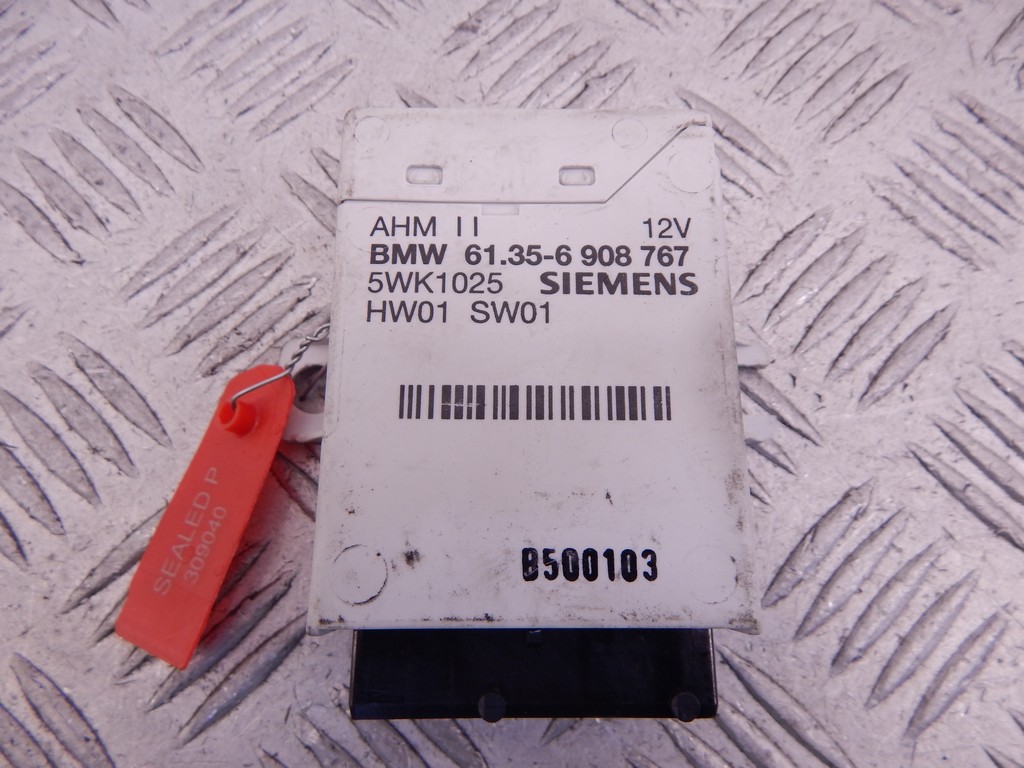 Блок согласования фаркопа BMW 5-Series (E39) купить в России