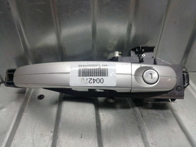 Ручка двери наружная передняя правая Ford Focus 1 купить в России