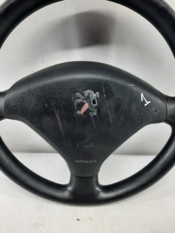 Руль Peugeot 307 купить в Беларуси