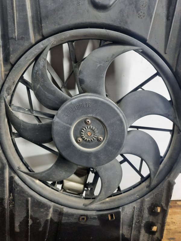 Вентилятор радиатора основного Volvo S40 V40 1 купить в Беларуси
