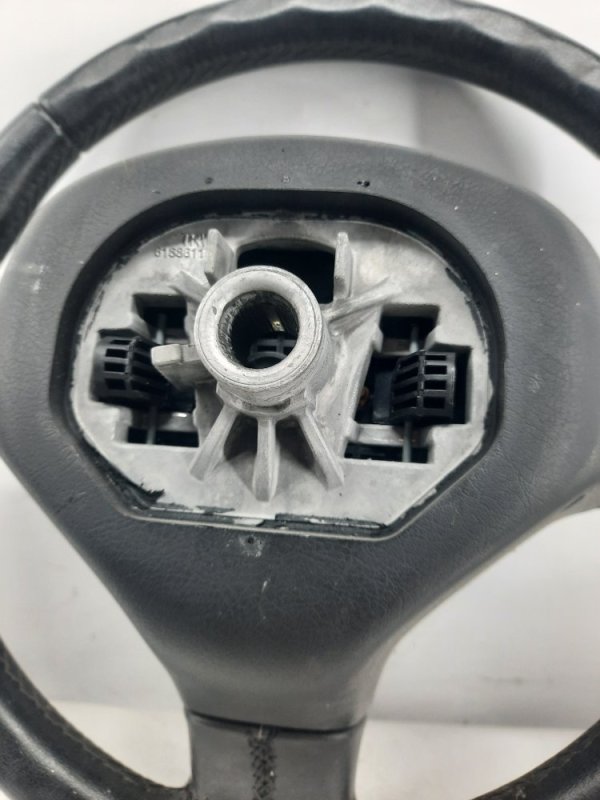 Подушка безопасности в рулевое колесо Peugeot 308 купить в России