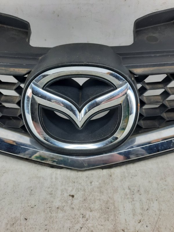 Решетка радиатора Mazda 5 CR купить в России