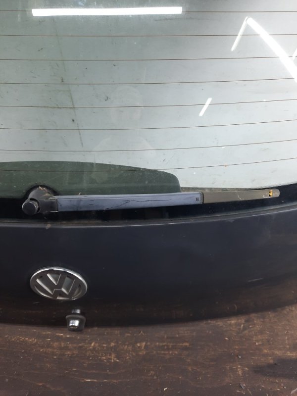 Крышка (дверь) багажника Volkswagen Fox купить в Беларуси