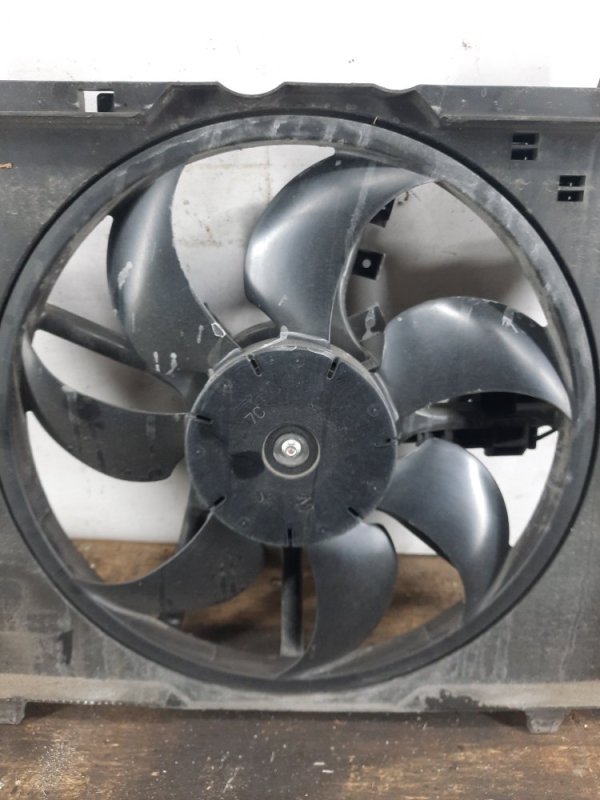 Вентилятор радиатора основного Nissan Juke купить в Беларуси