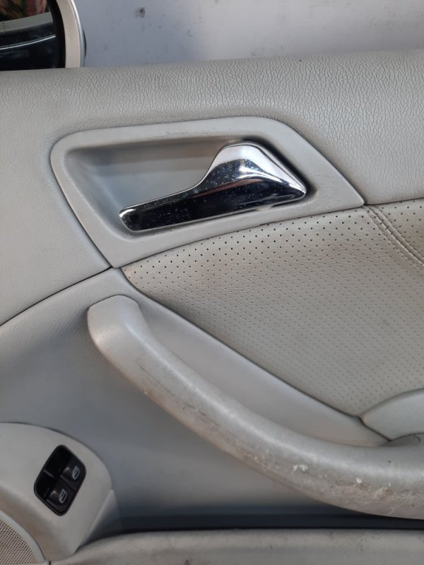 Дверь передняя правая Mercedes C-Class (W203) купить в Беларуси