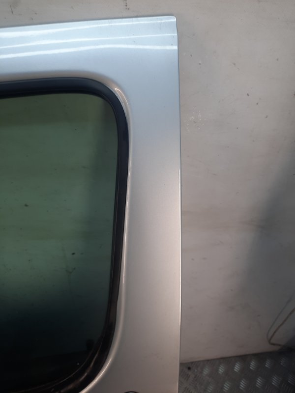 Дверь передняя левая Citroen Berlingo 1 купить в России