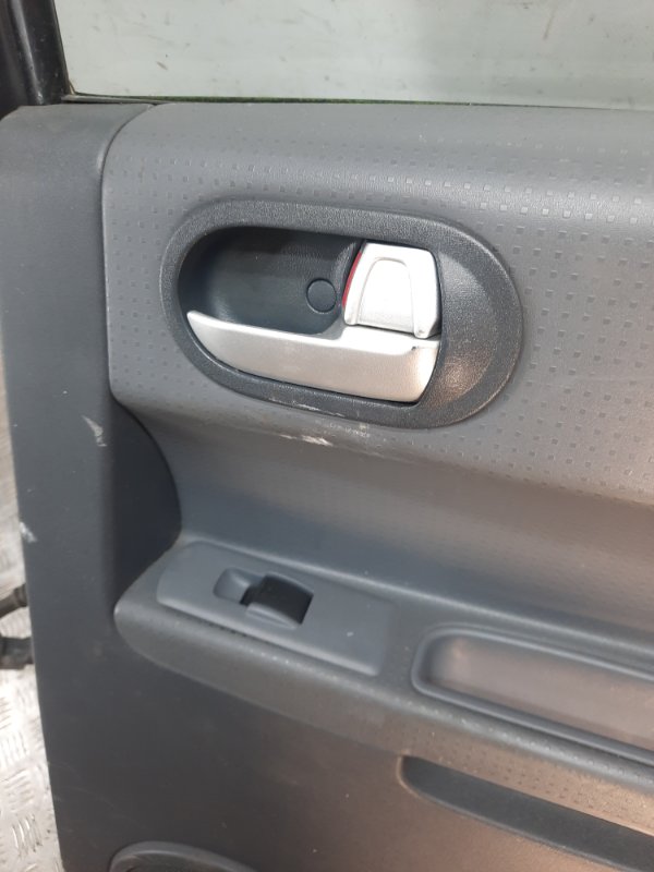 Дверь задняя правая Mitsubishi Colt 6 купить в Беларуси