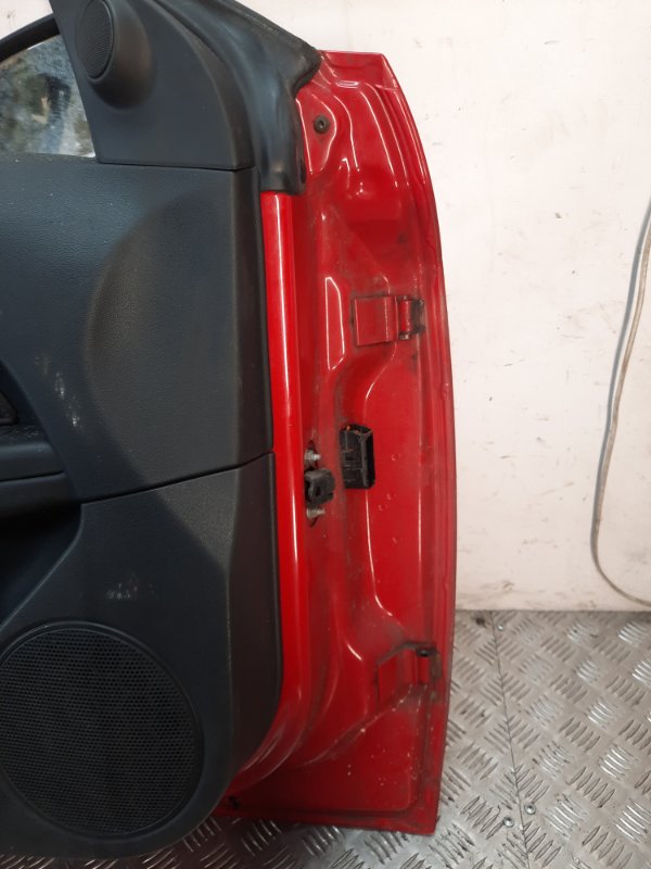 Дверь передняя левая Opel Astra H купить в России