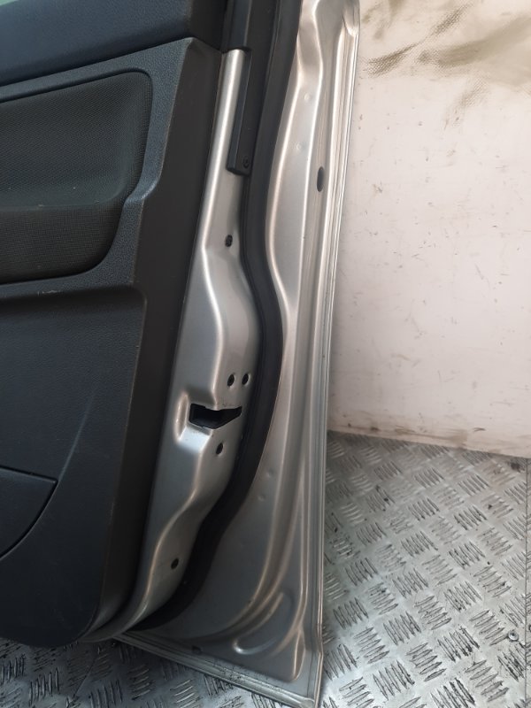 Дверь передняя правая Ford C-MAX 1 купить в Беларуси