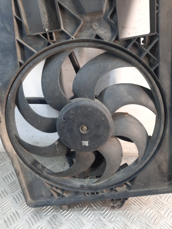 Вентилятор радиатора основного Ford Mondeo 3 купить в Беларуси