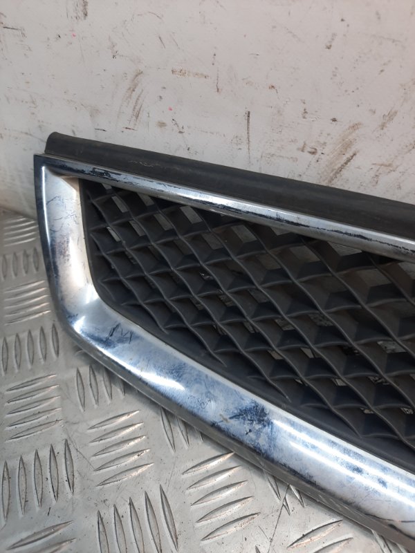 Решетка радиатора Ford Focus 1 купить в Беларуси