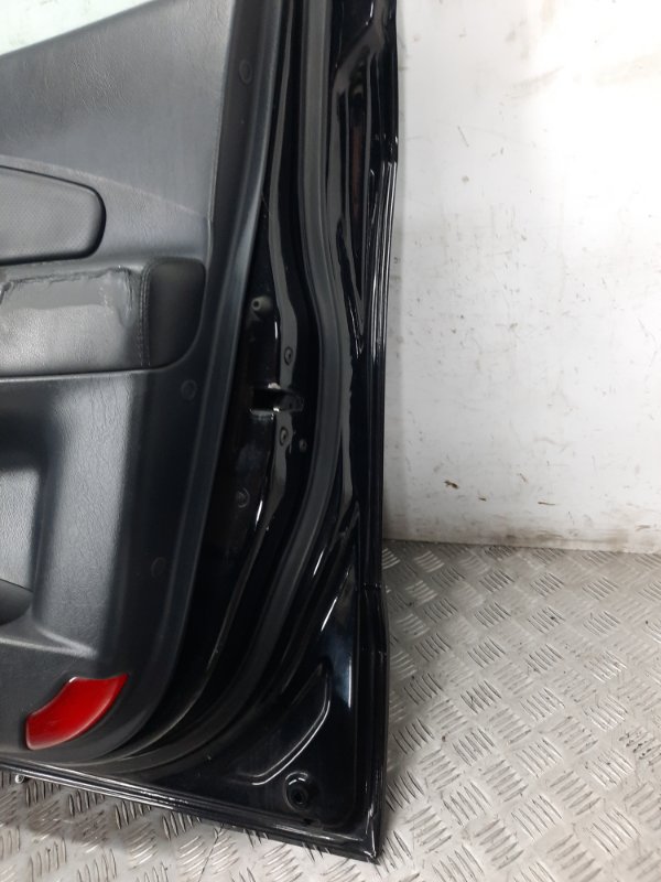 Дверь передняя правая Hyundai Tucson 1 купить в Беларуси