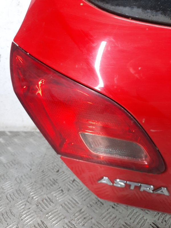 Крышка (дверь) багажника Opel Astra H купить в России