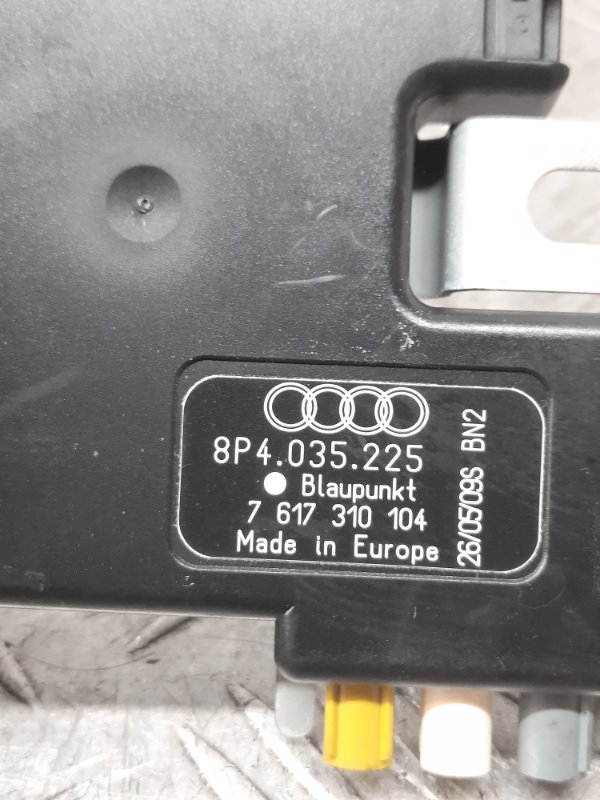 Усилитель антенны Audi A3 8L купить в России