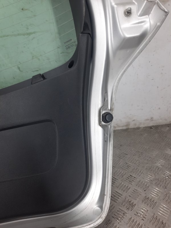 Крышка (дверь) багажника Renault Clio 1 купить в России