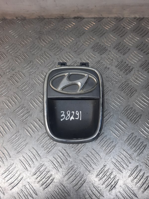 Ручка открывания багажника Hyundai i10 1 купить в Беларуси