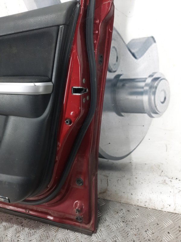 Дверь передняя правая Suzuki Grand Vitara 1 купить в Беларуси