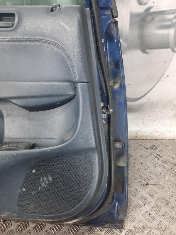 Дверь задняя левая Honda Civic 7 купить в России