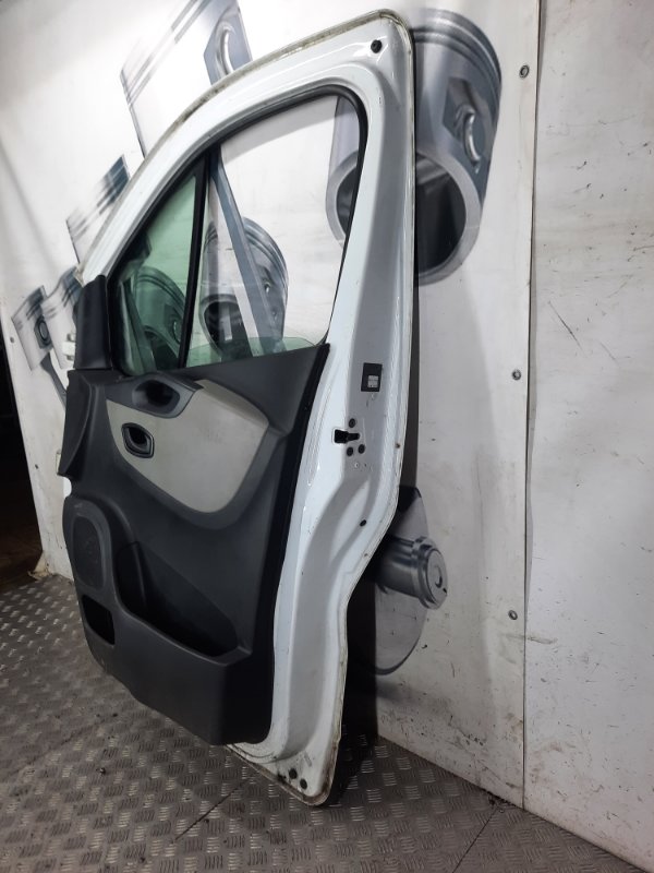 Дверь передняя правая Renault Trafic 2 купить в России