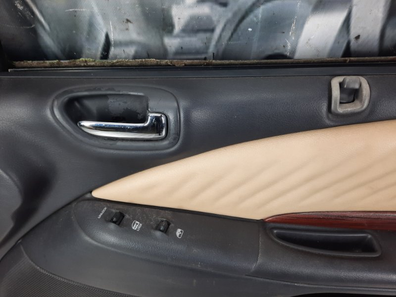 Дверь передняя правая Chrysler Stratus купить в Беларуси