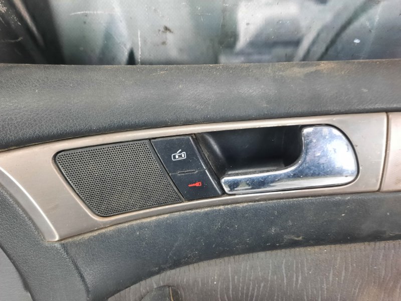 Дверь передняя правая Audi A6 C6 купить в России