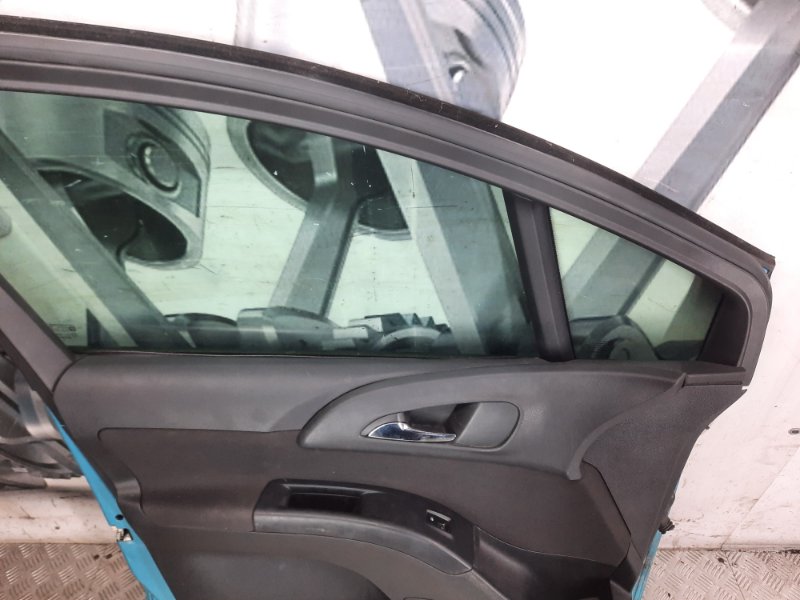 Дверь передняя левая Opel Meriva A купить в Беларуси
