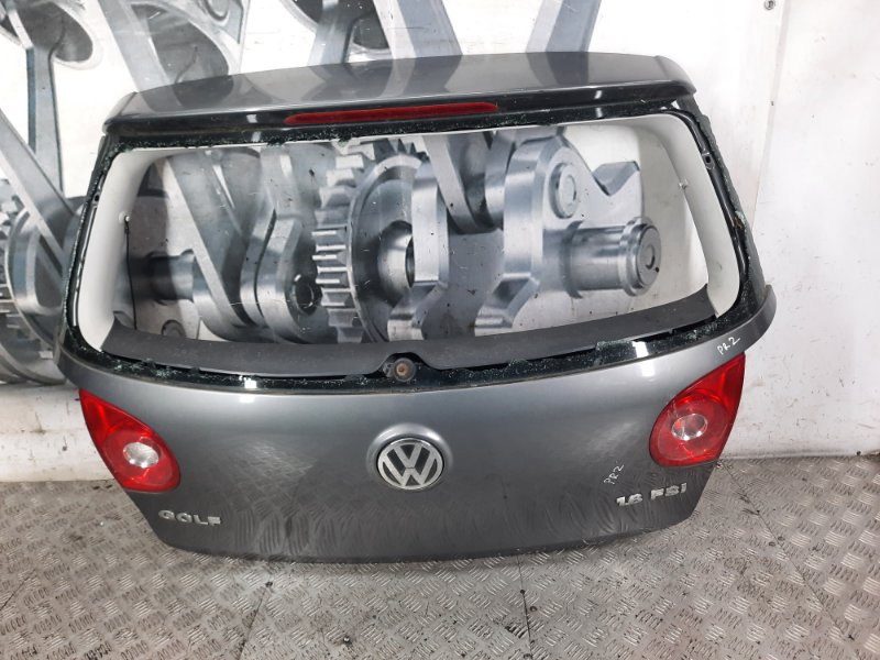 Крышка (дверь) багажника Volkswagen Golf 4 купить в Беларуси