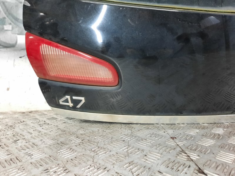 Крышка (дверь) багажника Alfa Romeo 147 (937) купить в России