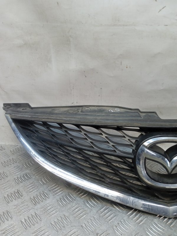Решетка радиатора Mazda 6 GG купить в Беларуси