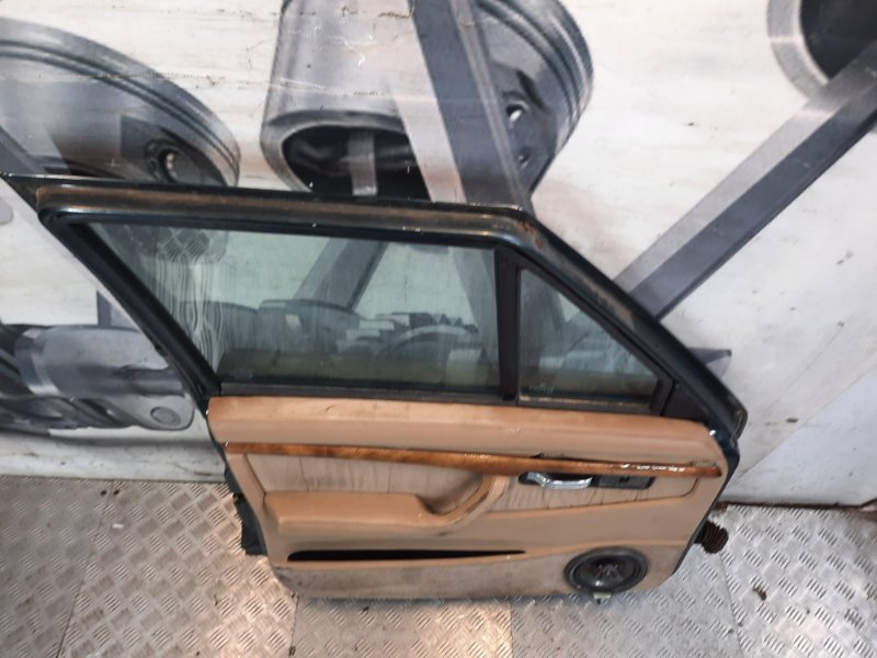 Дверь передняя левая Jeep Cherokee 3 купить в Беларуси