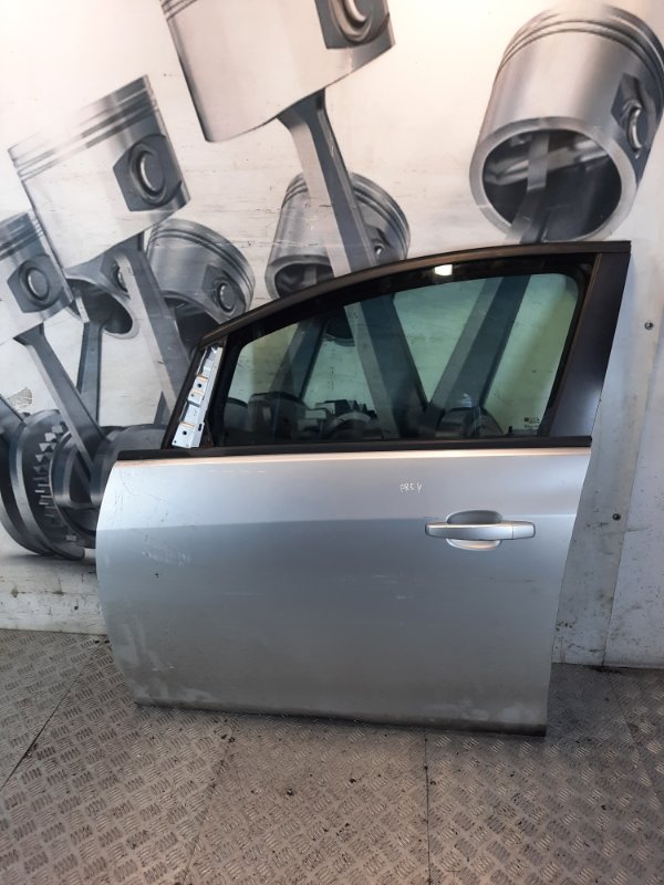 Дверь передняя левая Opel Astra H купить в Беларуси