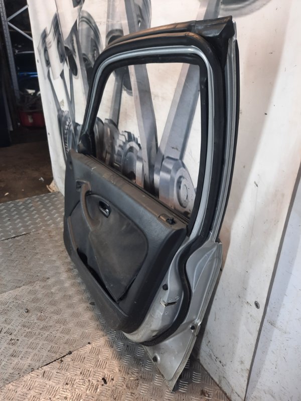 Дверь передняя правая MG ZS купить в Беларуси