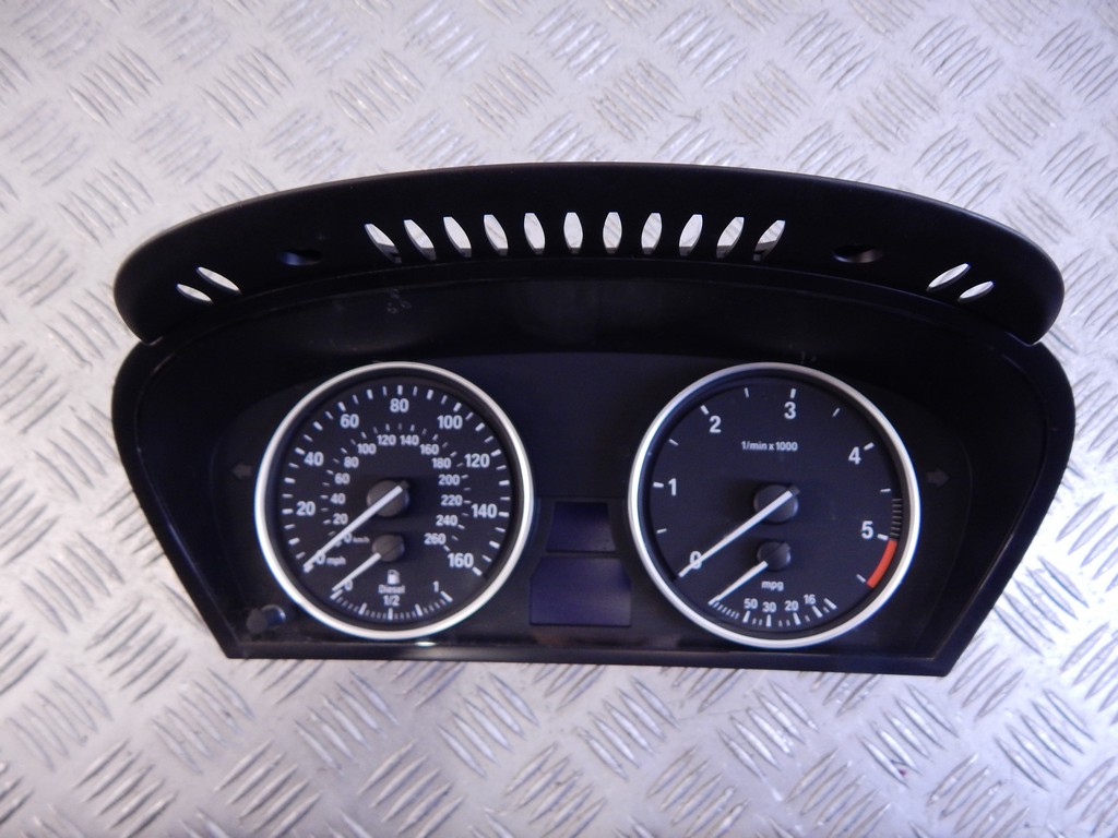 Панель приборная (щиток приборов) BMW 5-Series (E60/E61) купить в России