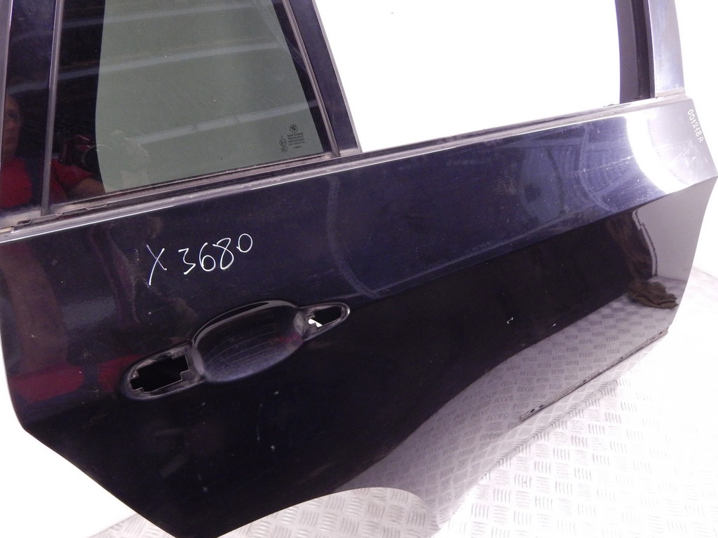Дверь задняя правая BMW X5 (E70) купить в Беларуси