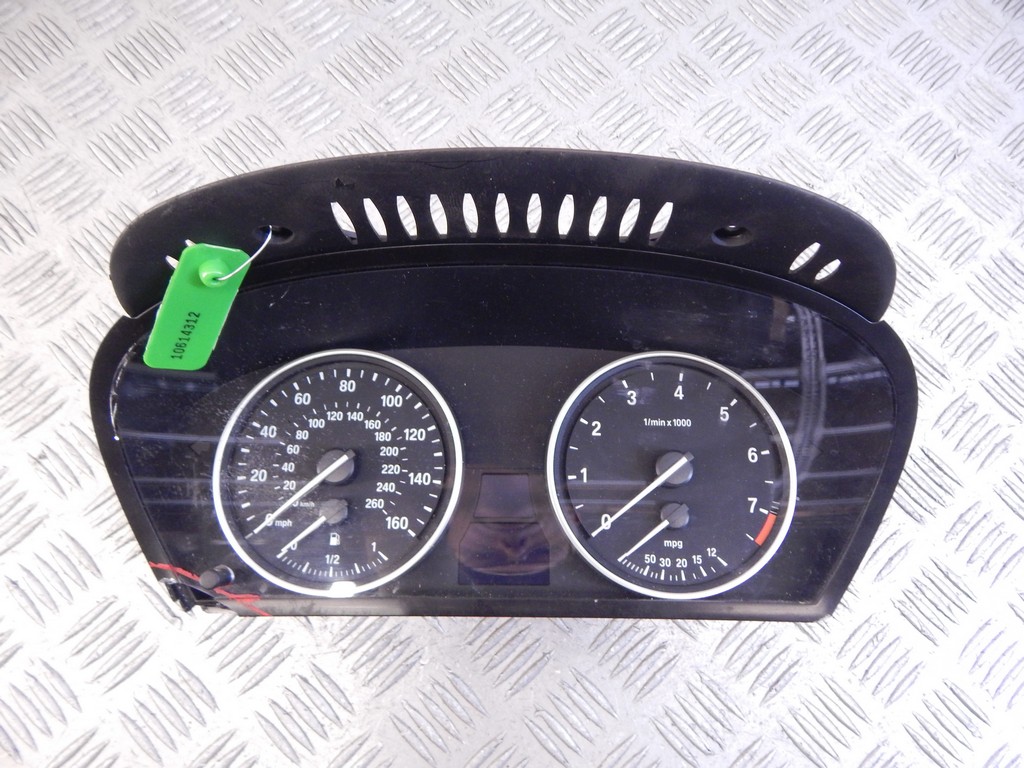 Панель приборная (щиток приборов) BMW X5 (E70) купить в Беларуси