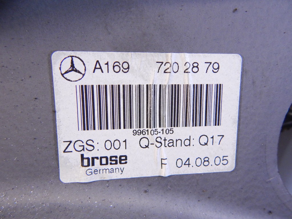 Стеклоподъемник электрический двери передней правой Mercedes B-Class (W245) купить в России