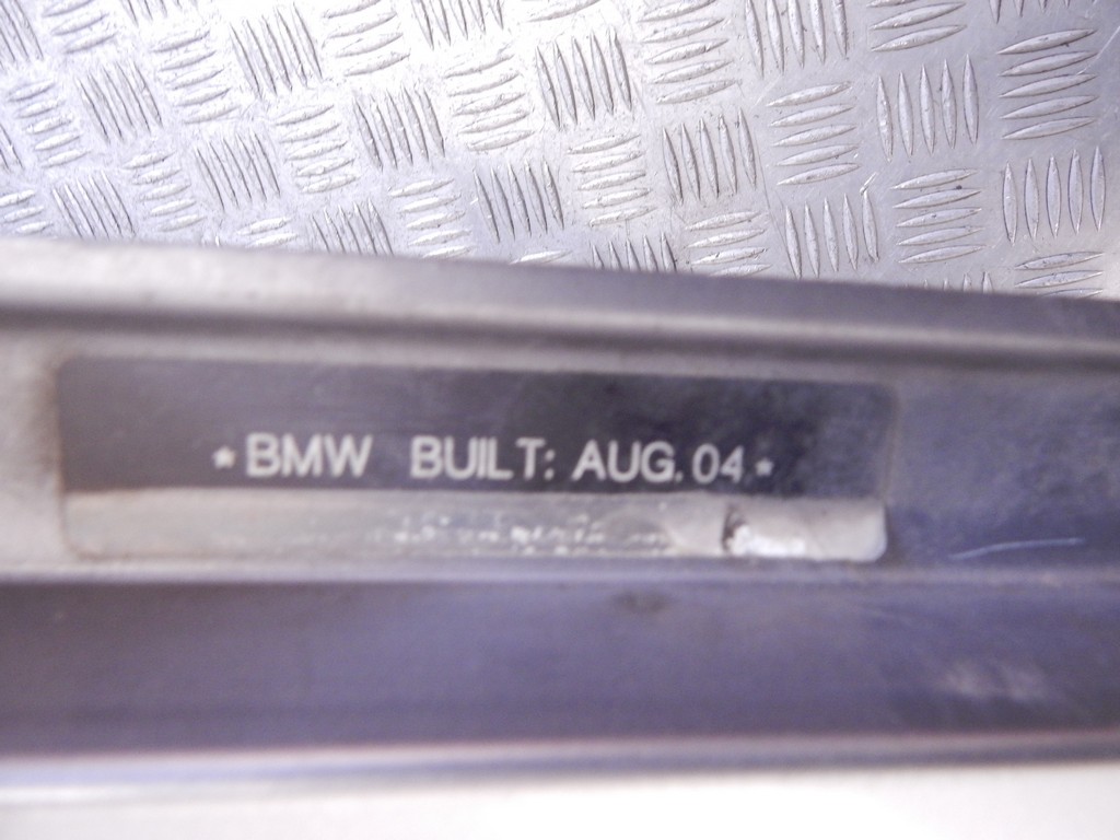 Крыло переднее правое BMW X3 (E83) купить в Беларуси