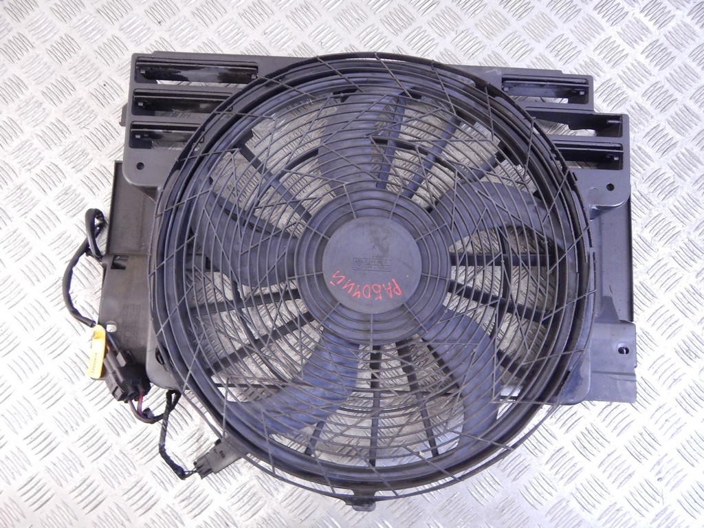 Вентилятор радиатора кондиционера BMW X5 (E53) купить в Беларуси
