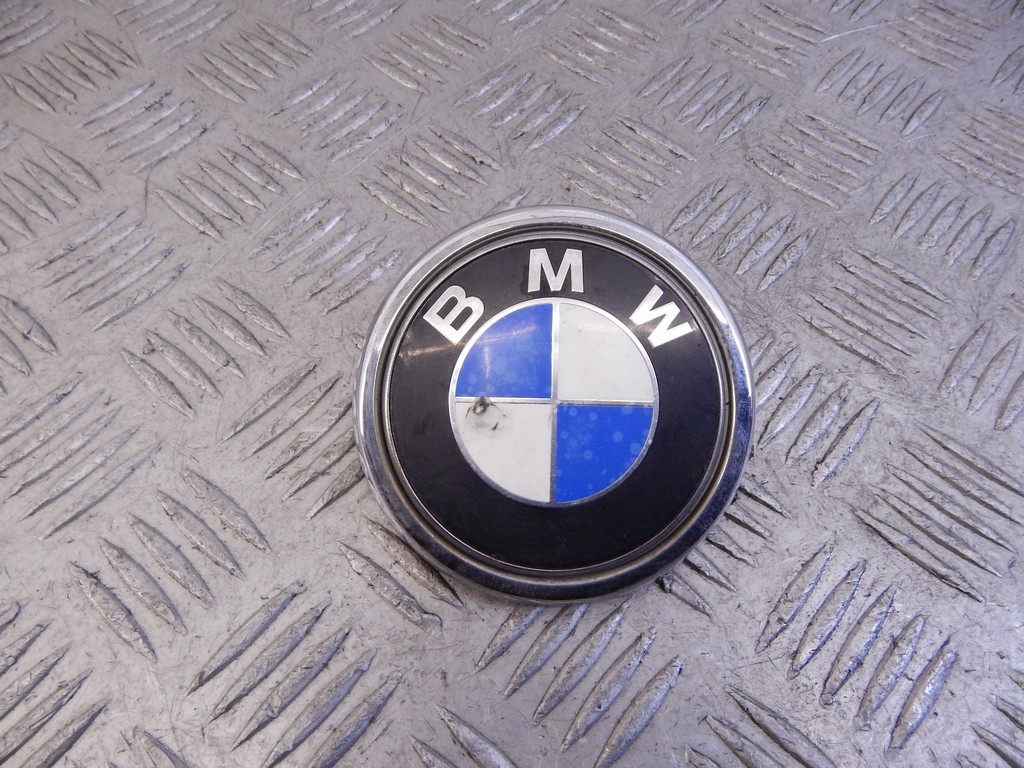 Эмблема (значок) BMW X5 (E53) купить в Беларуси