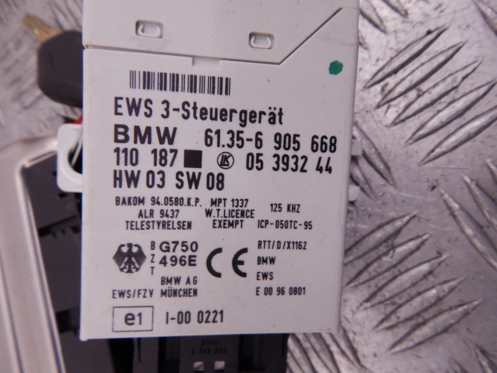 Блок управления двигателем BMW 5-Series (E39) купить в России