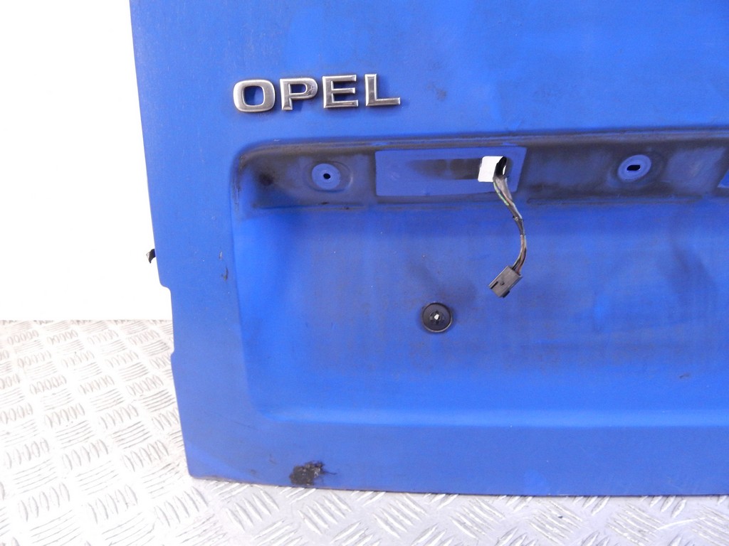 Дверь распашная задняя левая Opel Combo C купить в Беларуси