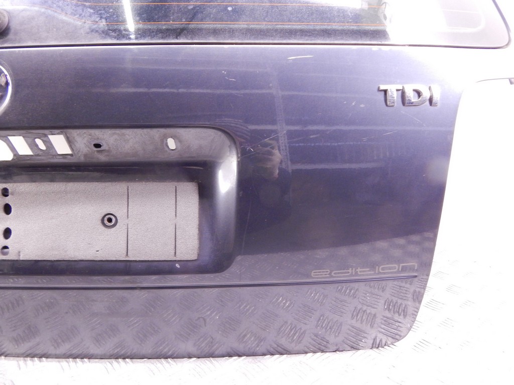 Крышка (дверь) багажника Volkswagen Passat 5 купить в Беларуси